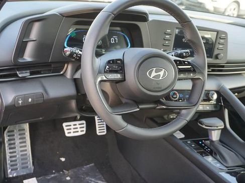 New 2026 Hyundai Elantra SEL Sport Premium FWD image 9