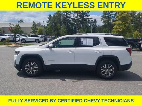 Used 2023 GMC Acadia SLE w/ Driver Convenience Package FWD image 10