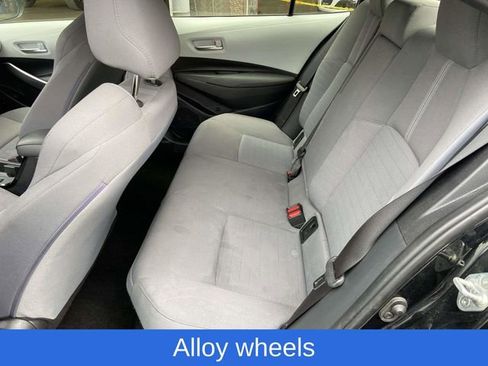 Used 2023 Toyota Corolla SE image 9