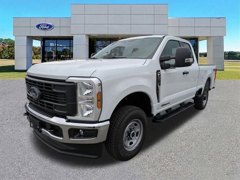 New 2026 Ford F250 XL AWD/4WD image 8