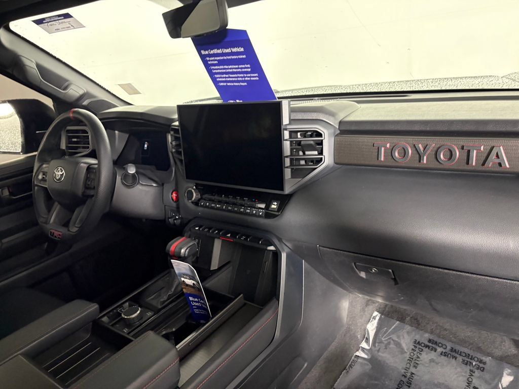 Used 2025 Toyota Sequoia TRD Pro AWD/4WD image 42