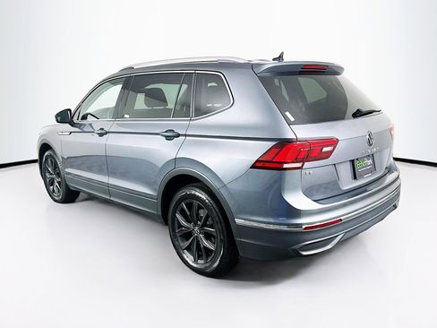 Used 2024 Volkswagen Tiguan SE image 5