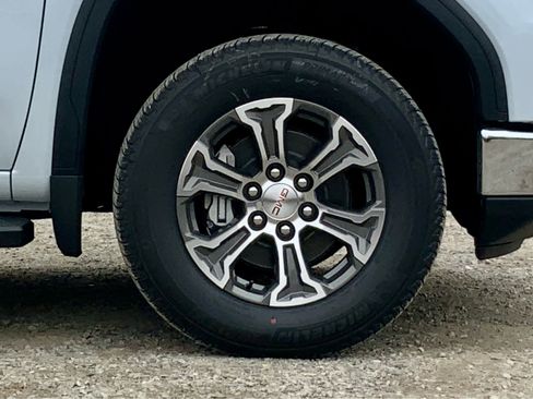 New 2026 GMC Sierra 1500 SLT w/ SLT Convenience Package image 17