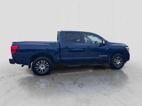 Certified 2024 Nissan Titan SV w/ SV Convenience Package AWD/4WD image 8