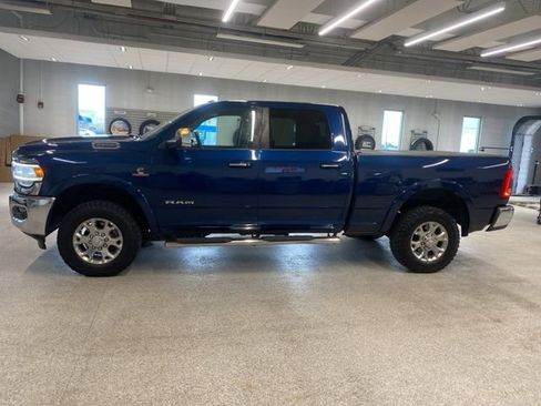 Used 2019 RAM 2500 Laramie AWD/4WD image 13