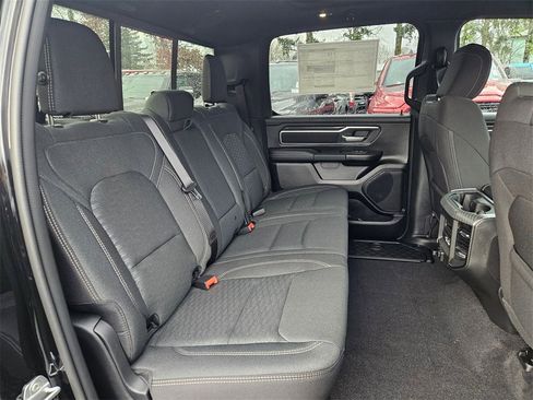 New 2026 RAM 1500 4x4 Crew Cab image 15