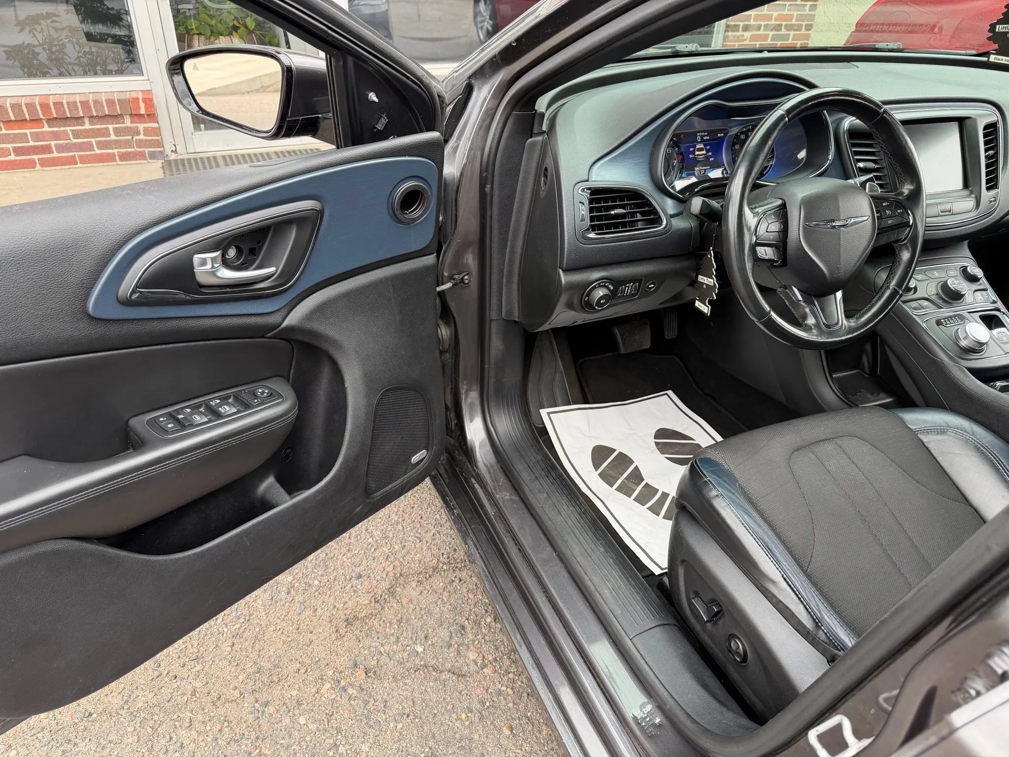 Used 2015 Chrysler 200 S w/ Navigation & Sound Group I AWD/4WD image 11