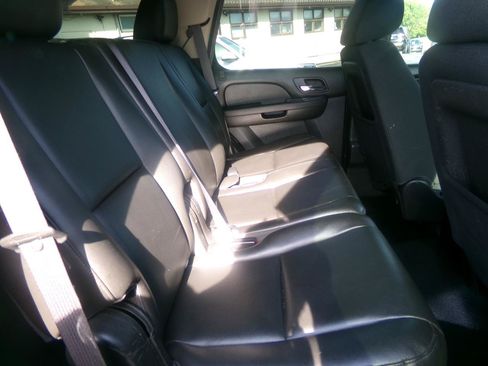 Used 2012 Chevrolet Tahoe 4WD w/ Skid Plate Package image 30
