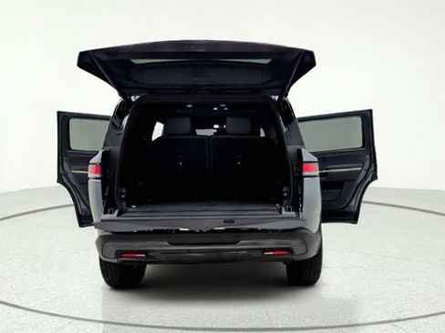 Used 2026 Rivian R1S Adventure AWD/4WD image 17