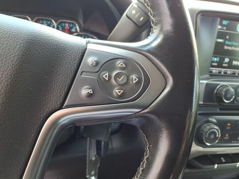 Used 2018 Chevrolet Silverado 1500 LT AWD/4WD image 18