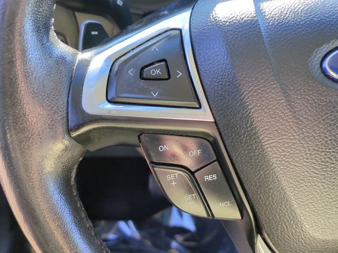 Used 2015 Ford Edge SEL w/ Equipment Group 201A image 17