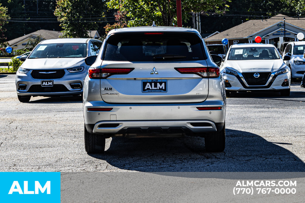 Used 2024 Mitsubishi Outlander SE AWD/4WD image 11