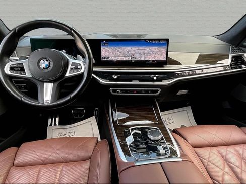 Used 2023 BMW X7 xDrive40i AWD/4WD image 6