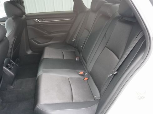 Used 2019 Honda Accord Sport image 22