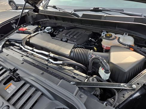 Certified 2022 Chevrolet Silverado 1500 Custom image 33