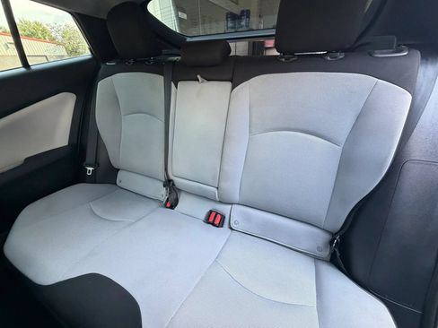 Used 2021 Toyota Prius L Eco FWD image 17