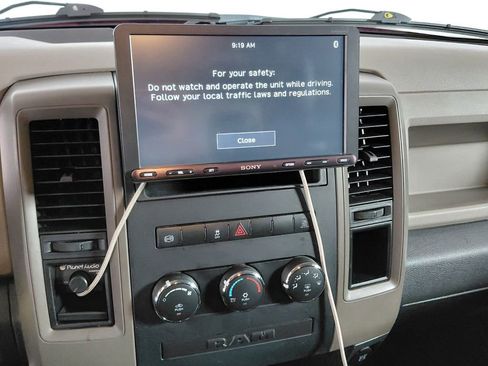 Used 2012 RAM 2500 ST w/ Chrome Appearance Group image 21