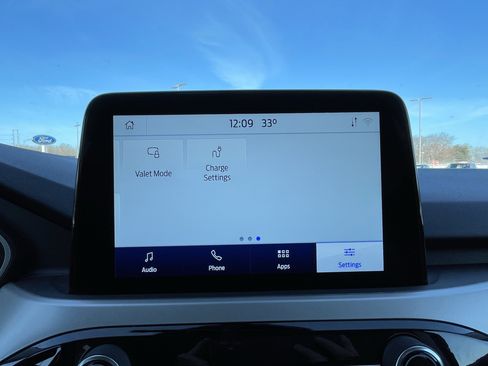 Used 2021 Ford Escape SE w/ Convenience Package image 32