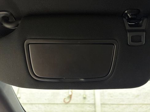 Used 2020 Lincoln MKZ FWD image 25