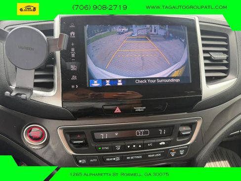 Used 2017 Honda Pilot EX image 6