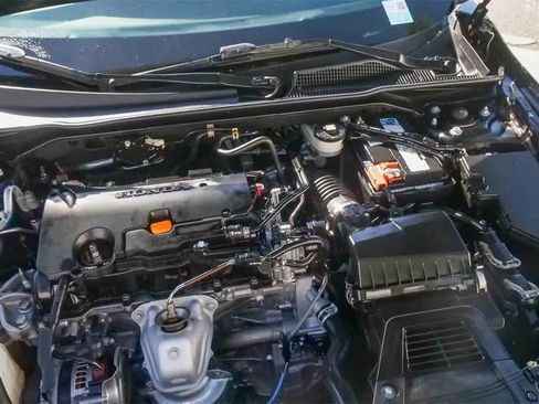 Used 2022 Honda Civic Sport image 24