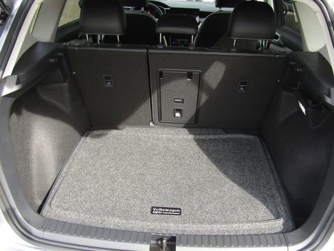 New 2026 Volkswagen Taos SE AWD/4WD image 29