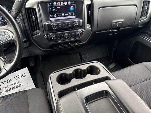 Used 2018 Chevrolet Silverado 1500 LT w/ LT Eassist Package image 23