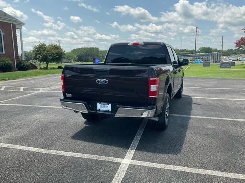 Used 2018 Ford F150 XLT w/ Trailer Tow Package AWD/4WD image 7