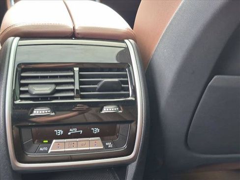 Used 2019 BMW X5 xDrive40i AWD/4WD image 14