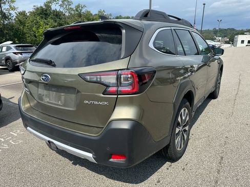 Used 2024 Subaru Outback Limited AWD/4WD image 2