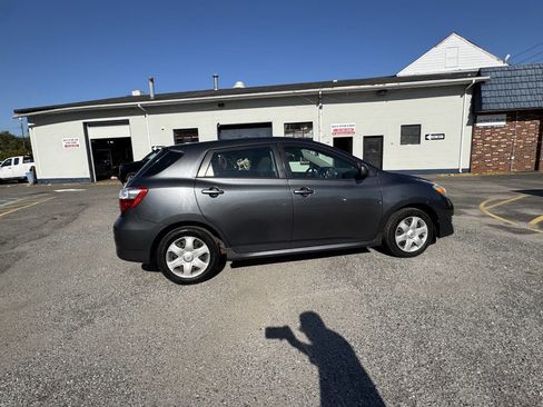 Used 2009 Toyota Matrix Base 4dr Wagon 4A image 15