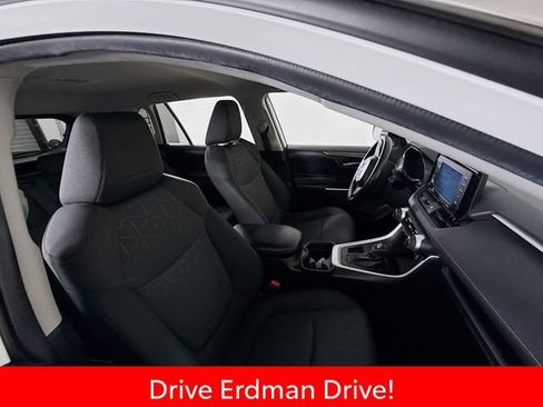 Used 2021 Toyota RAV4 XLE FWD image 24