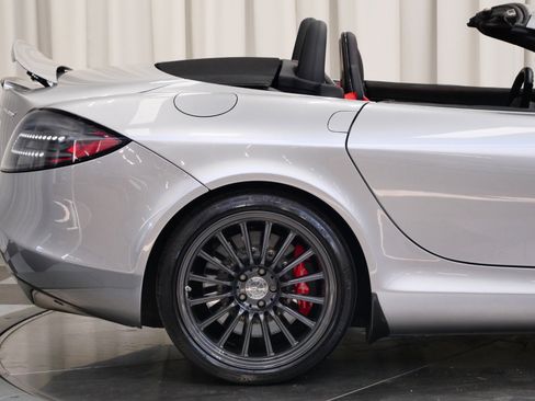 Used 2009 Mercedes-Benz SLR image 37