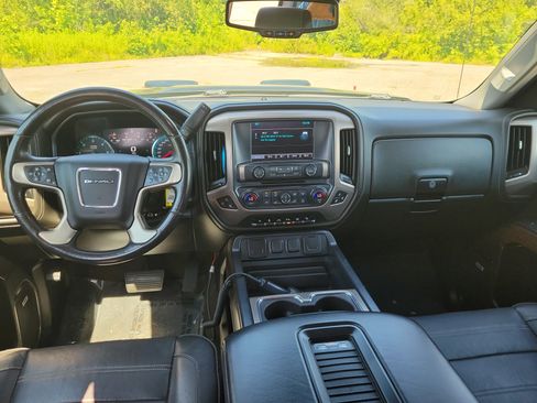 Used 2017 GMC Sierra 2500 Denali AWD/4WD image 18