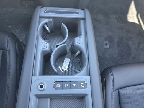 New 2026 Kia EV9 Land image 9