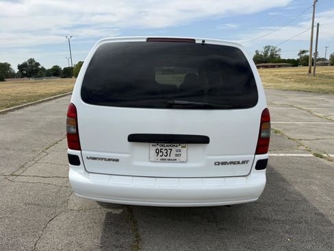 Used 2004 Chevrolet Venture Extended FWD image 7