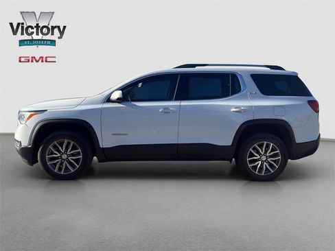 Used 2018 GMC Acadia SLE image 4