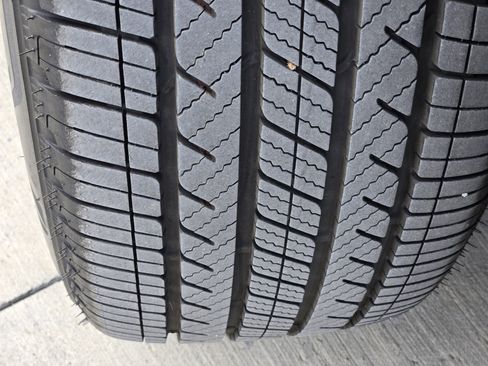 Certified 2026 Acura MDX w/ Technology Package image 9