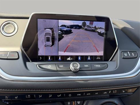 Used 2020 Chevrolet Blazer Premier w/ Driver Confidence II Package FWD image 64