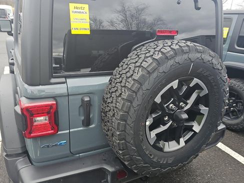 Used 2025 Jeep Wrangler Unlimited Rubicon 4xe w/ Safety Group image 5