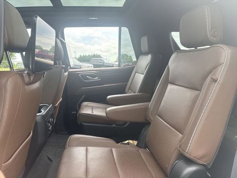 Certified 2021 Chevrolet Tahoe High Country w/ Premium Package AWD/4WD image 25
