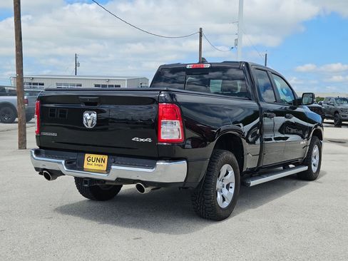 Used 2023 RAM 1500 Big Horn AWD/4WD image 3