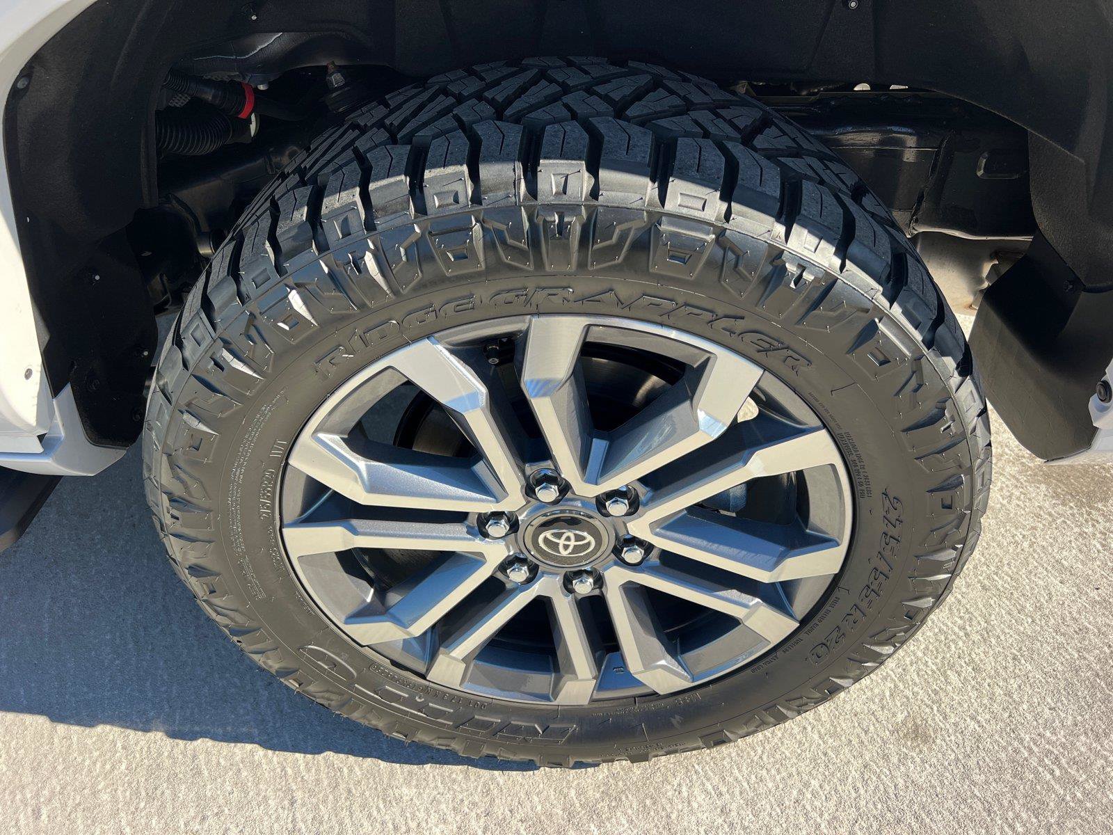 Used 2026 Toyota 4Runner Limited AWD/4WD image 20