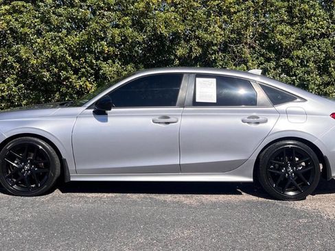 Used 2022 Honda Civic Sport image 4