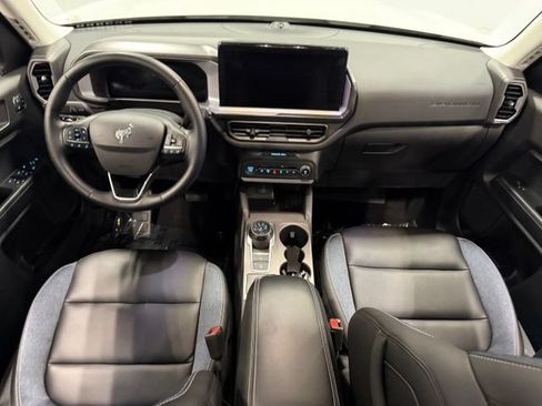 Used 2025 Ford Bronco Sport Outer Banks w/ Outer Banks Tech Package+ AWD/4WD image 34