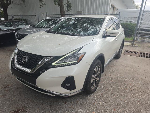 Certified 2024 Nissan Murano SV FWD image 3