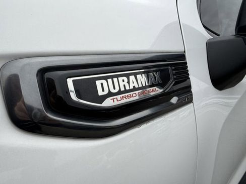 Used 2021 GMC Sierra 1500 AT4 w/ AT4 Value Package image 12