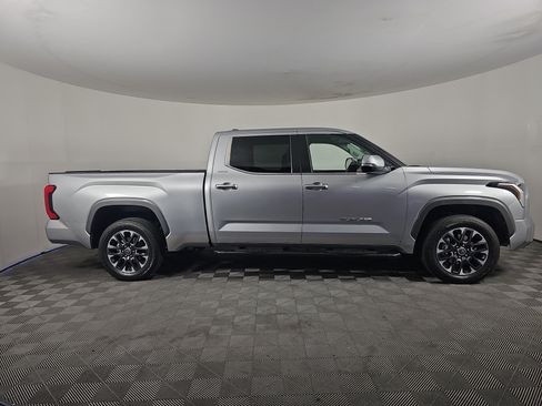 Used 2024 Toyota Tundra Limited w/ Power Package AWD/4WD image 4