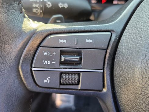 Used 2023 Honda Accord Sport image 27