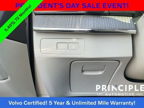 Certified 2023 Volvo XC90 T8 Plus w/ Protection Package Premier image 23